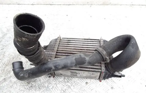 Nissan Note (E12) Intercooler radiator 144613HD0C Y0130002
