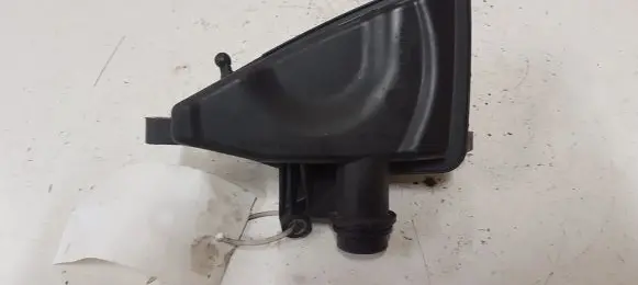 Chrysler 300 - 300C Intake resonator A6421400087 P53014016AJ