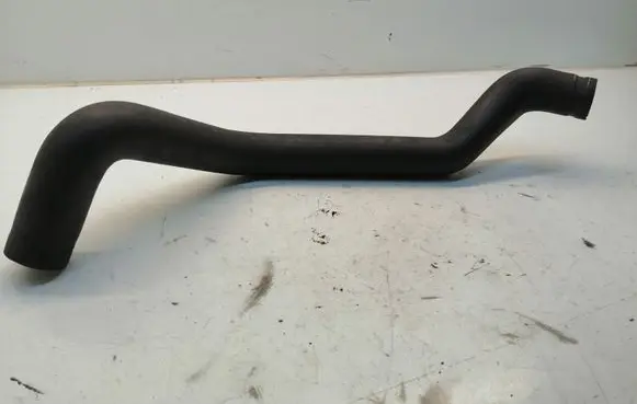 Peugeot Boxer Engine coolant pipe/hose 1316758080