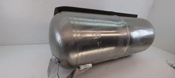 Audi Q7 4L Air suspension tank/reservoir 7L8616202A