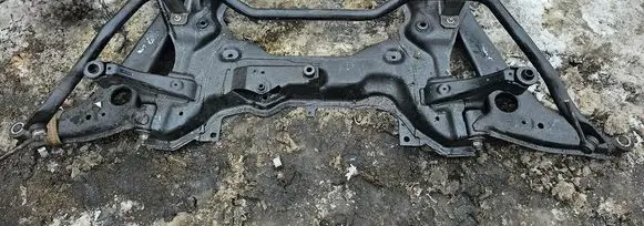 Mercedes-Benz Vito Viano W447 Front axle beam brak