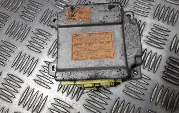 Mazda 323 Airbag control unit/module b25f57k30b 3321454