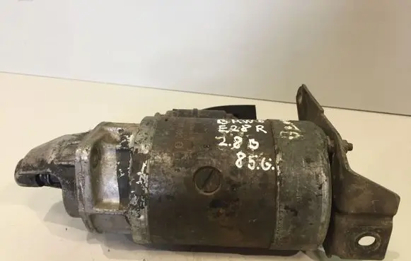 BMW 5 E28 Starter motor 0001311100 1005823