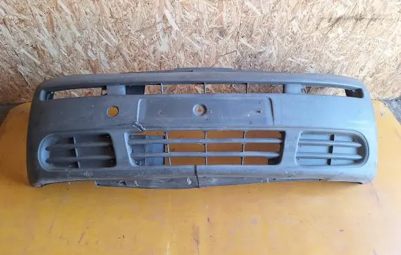 Opel Vivaro Front bumper
