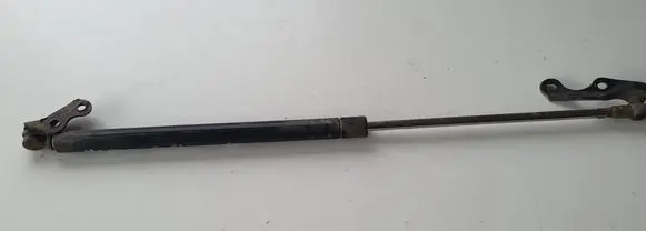 Toyota Yaris Front bonnet/hood damper/strut
