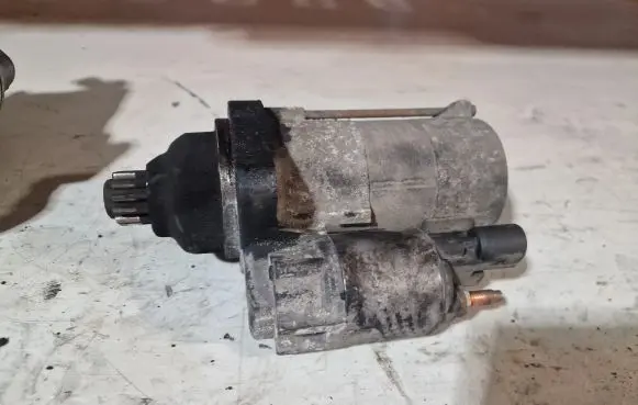 Volkswagen PASSAT B6 Starter motor