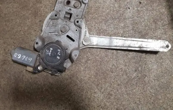 Sliding door window regulator with motor