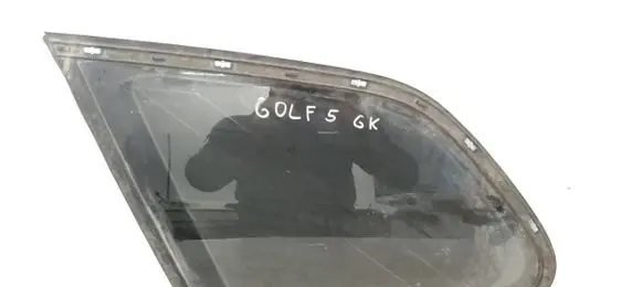 Volkswagen Golf V Rear side window 43R004584 E000206 DOT74MAT312S2