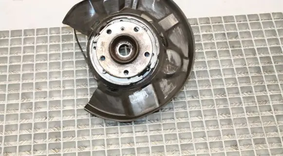 BMW 4 F32 F33 Rear wheel hub
