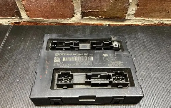 Audi A6 C7 Comfort/convenience module 4H0907064BC 5DK01022822