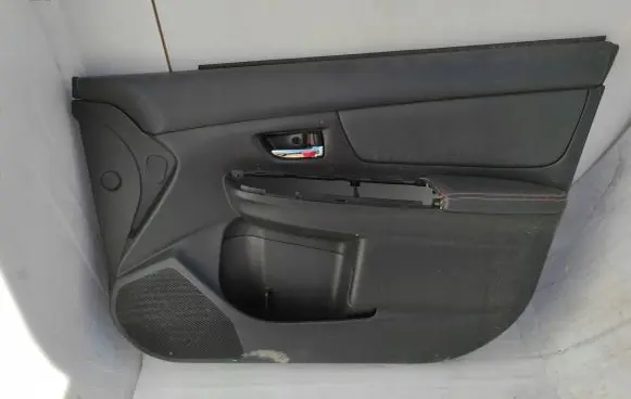 Subaru XV I Front door card panel trim