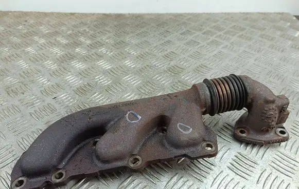 Jeep Grand Cherokee Exhaust manifold 21052110G