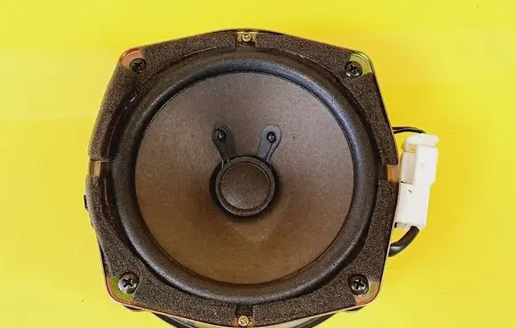 Chevrolet Lacetti Rear door speaker 96453086