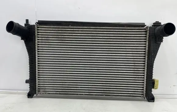 Skoda Superb B8 (3V) Intercooler radiator 5Q0145803R