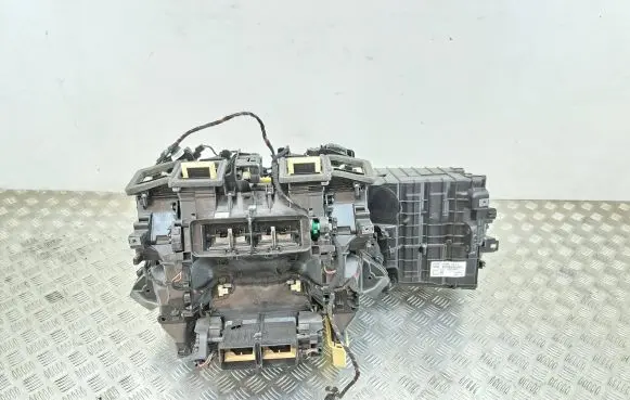 BMW 7 F01 F02 F03 F04 Interior heater climate box assembly 9202574 X5859005