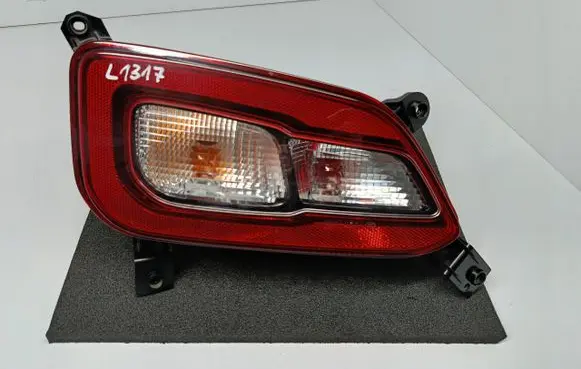 Hyundai Kona I Rear bumper light 92405-K4010