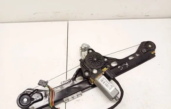 Mercedes-Benz C W203 Sliding door window regulator with motor 