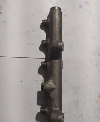 Fuel main line pipe