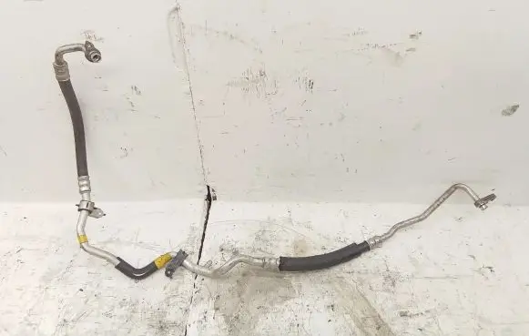 Mazda 3 III Air conditioning (A/C) pipe/hose