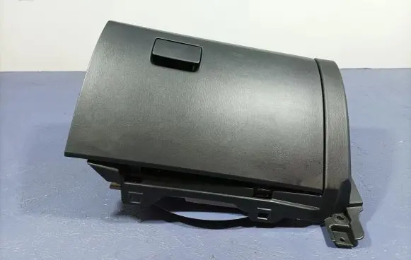 Mazda 6 Glove box GHP9-64261