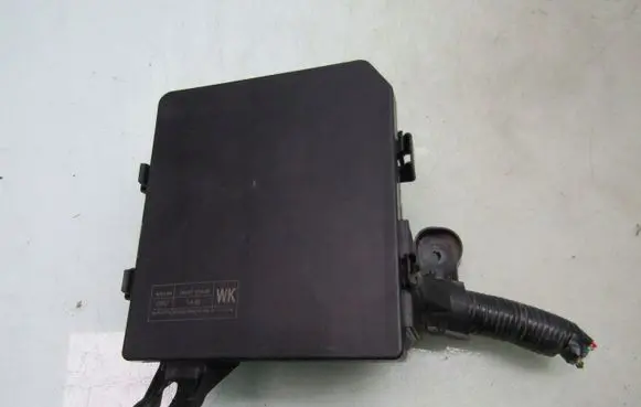 Nissan Leaf II (ZE1) Fuse box set 284B75SA3B