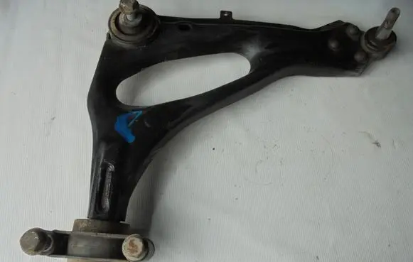 Mercedes-Benz Vito Viano W447 Front control arm A4473303500