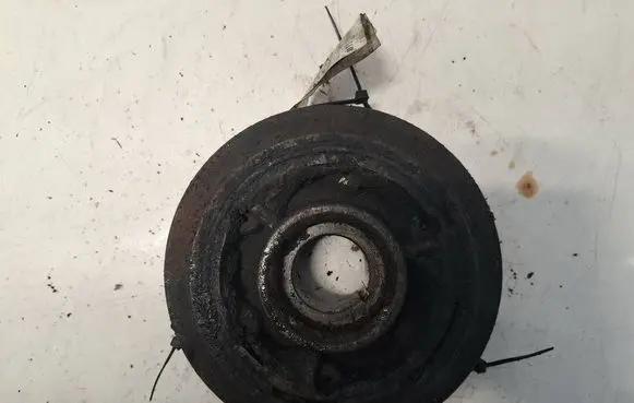 Saab 9-5 Crankshaft pulley 