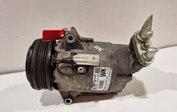 Opel Zafira B Air conditioning (A/C) compressor (pump) 13124750