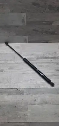 Audi Q7 4L Tailgate strut 1051940560N
