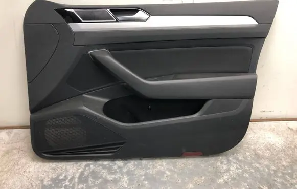 Volkswagen PASSAT B8 Front door card panel trim 3G1867012
