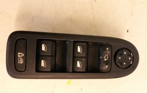 Citroen C5 Electric window control switch 96660257XT 30170346 96660257
