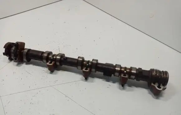 BMW 7 E65 E66 Camshaft 7504149 11317570499 11317504147