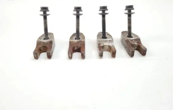 Fuel Injector clamp holder