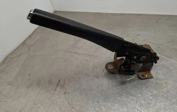 Peugeot 307 Handbrake/parking brake lever assembly 96367979ZR