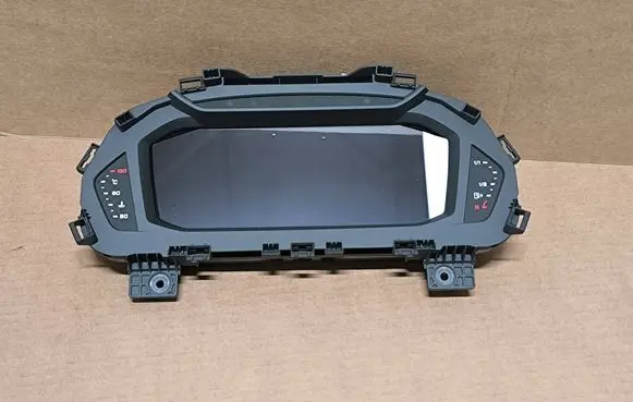 Audi Q3 F3 Speedometer (instrument cluster) 83A920700B