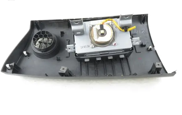 Suzuki Swift I Passenger airbag 7391063J10 7392063J00