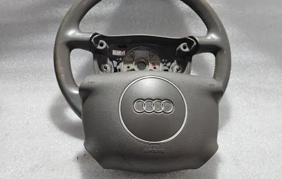 Audi A4 S4 B6 8E 8H Steering wheel 8E0000124 419091BF0 1334025C