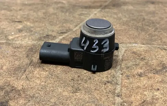 Mercedes-Benz C W204 Parking PDC sensor A2125420118
