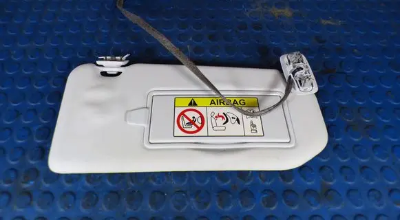 Peugeot 308 Sun visor CA2R2T210