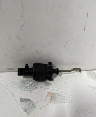 Mercedes-Benz S W140 Central locking vacuum pump 400139