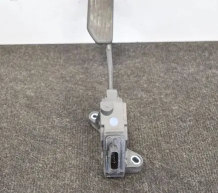 Toyota Auris E180 Accelerator throttle pedal 7811002140