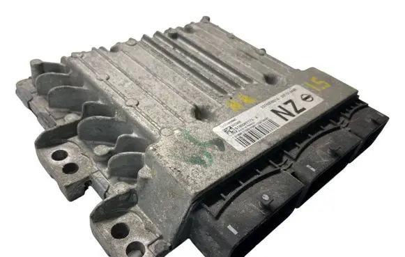 Nissan Qashqai Engine control unit/module S180067173A 23710BB31A 215931438