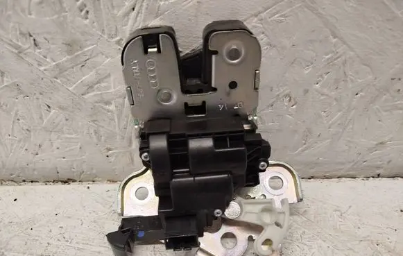 Audi A6 C7 Tailgate/trunk/boot lock/catch/latch 4H0827505A 1337563103 133756310314