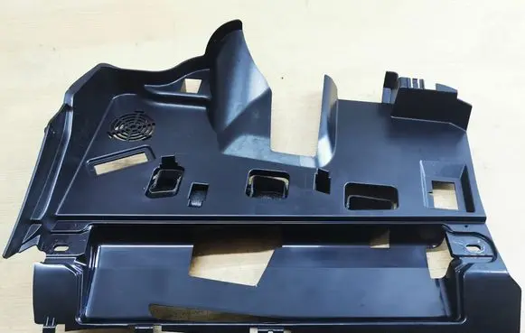BMW 5 F10 F11 Dashboard lower bottom trim panel 9166702