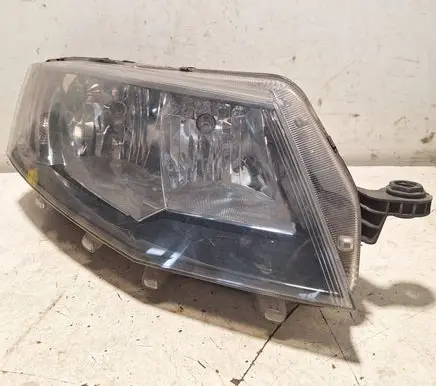 Skoda Octavia Mk3 (5E) Headlight/headlamp 130702424300 LE11A6275 5E1941018
