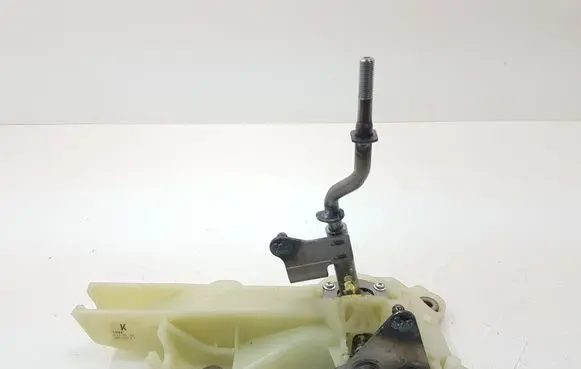 Mazda CX-7 Gear shifter/selector EH1446100