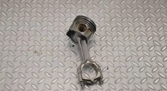 Piston