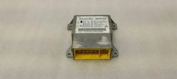 Mercedes-Benz CLS C218 AMG Airbag control unit/module A2189015200