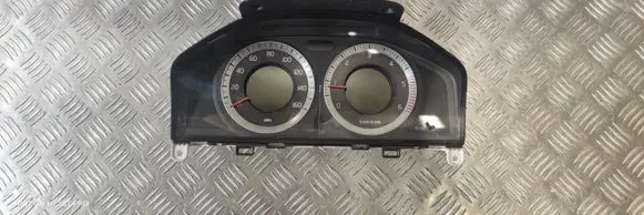 Volvo V70 Speedometer (instrument cluster) 31270370