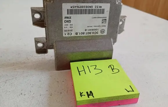 Volkswagen PASSAT B6 Brake system control unit/module 8L08206008